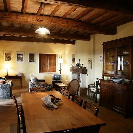 Agriturismo Surripa Amelia Bilik gambar