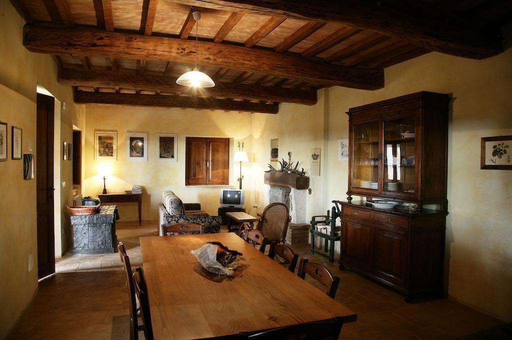 Agriturismo Surripa Amelia Bilik gambar